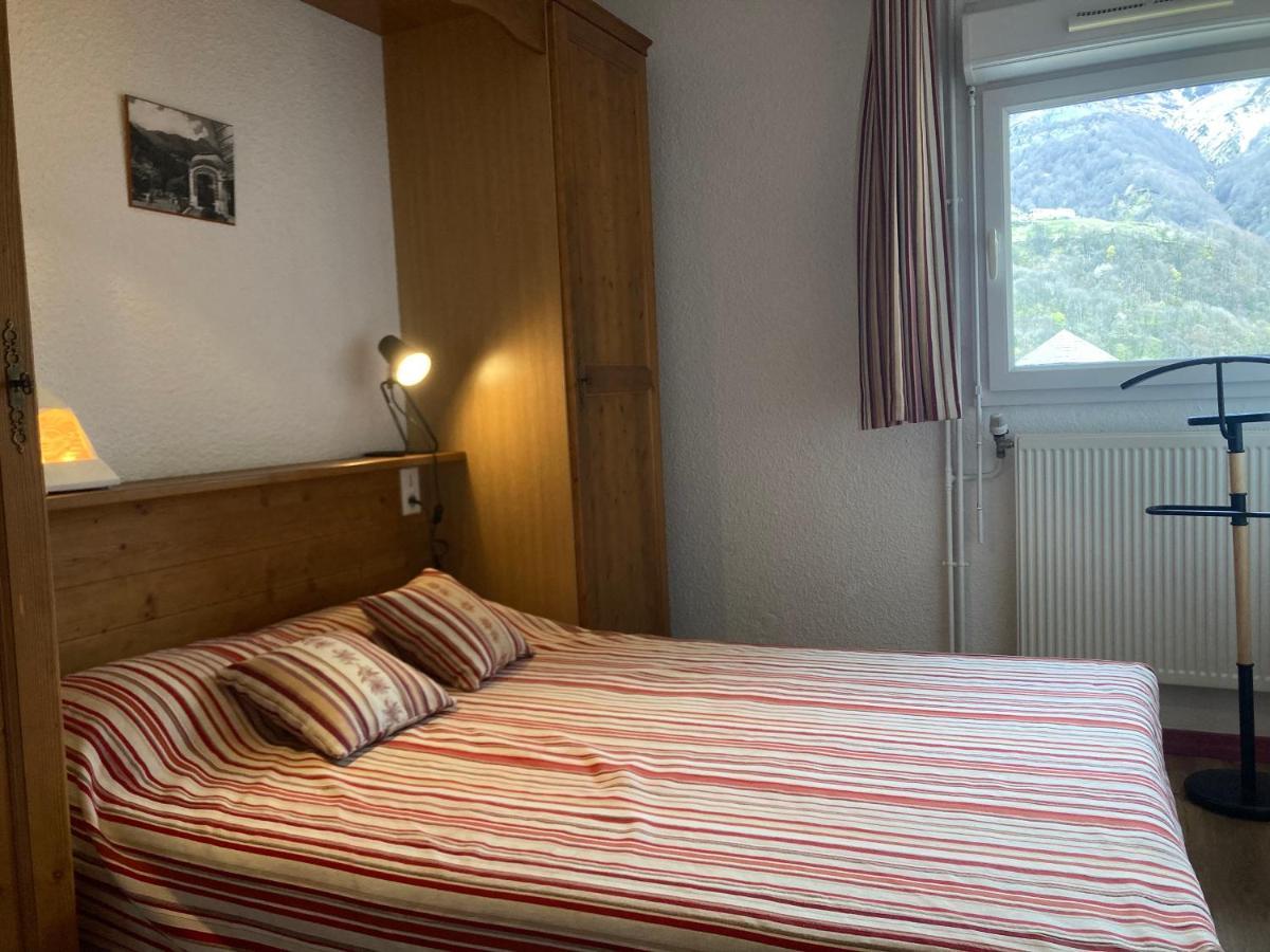 Appartement 4/6 Pers 38M2, Vue Montagne, Piscine Chauffee, 500M Centre Ville Cauterets Buitenkant foto