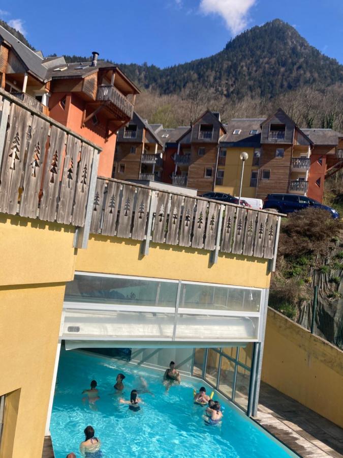 Appartement 4/6 Pers 38M2, Vue Montagne, Piscine Chauffee, 500M Centre Ville Cauterets Buitenkant foto